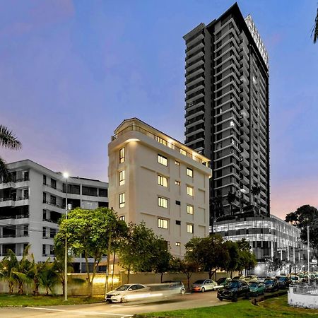 Codrington House - Boutique Apartments George Town Exterior photo