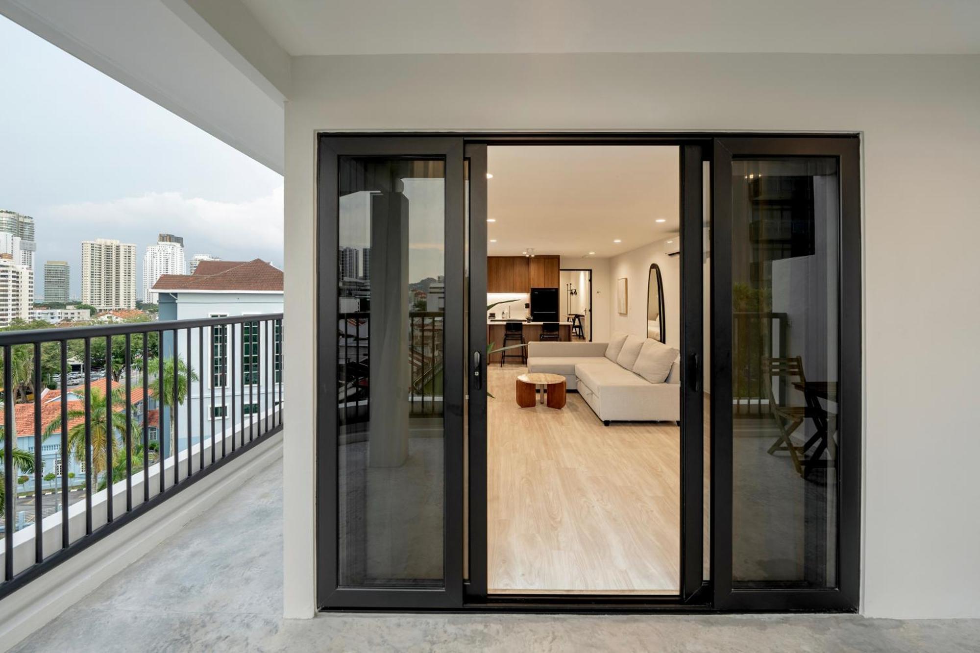 Codrington House - Boutique Apartments George Town Exterior photo